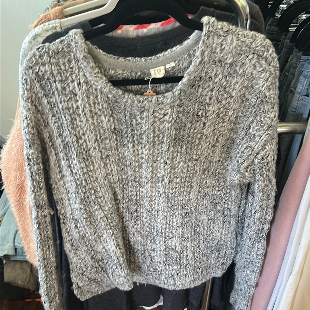 GAP Marled Gray Crew Neck Sweater